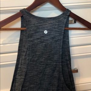 Lululemon muscle tank
